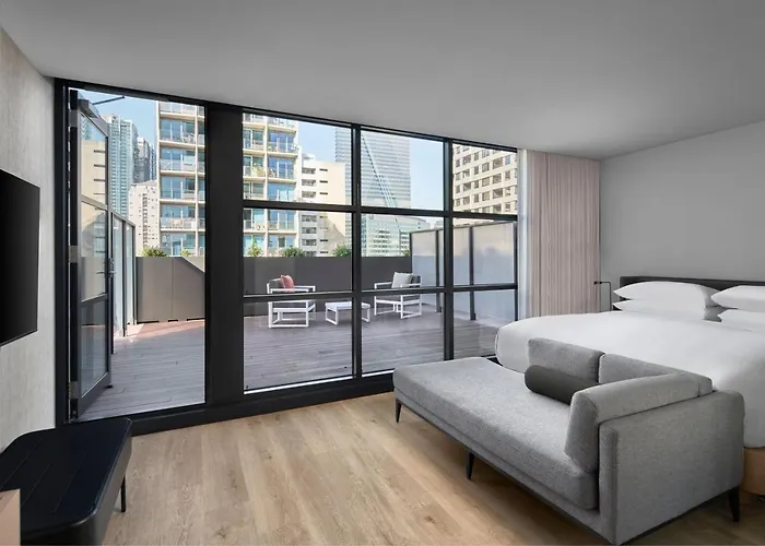 Premium King Room